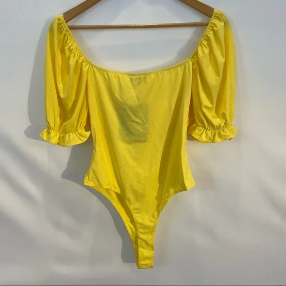 Dolls Kill Bright Yellow Puff Sleeve Bodysuit Size M NWT - Picture 3 of 8